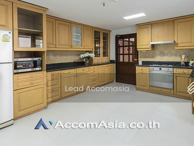 3 Bedrooms Apartment for Rent in Sukhumvit, Bangkok near BTS Asok - MRT Sukhumvit at Warm Family At, Bangkok, Thailand 3 Bedrooms Apartment for Rent in Sukhumvit, Bangkok near BTS Asok - MRT Sukhumvit at Warm Family At, Bangkok, Thailand