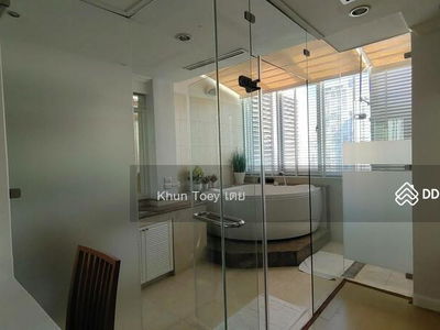 Monterey Place, Bangkok, Thailand Monterey Place, Bangkok, Thailand