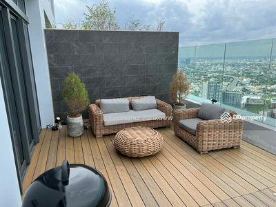 Siamese Sukhumvit 48, Bangkok, Thailand Siamese Sukhumvit 48, Bangkok, Thailand