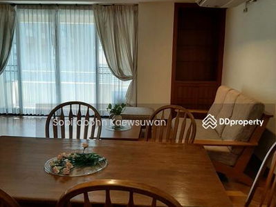 Baan Adisara, Bangkok, Thailand Baan Adisara, Bangkok, Thailand