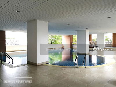 Prasanmitr Place, Bangkok, Thailand Prasanmitr Place, Bangkok, Thailand