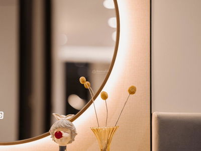 Sunrise City, Vietnam Sunrise City, Vietnam