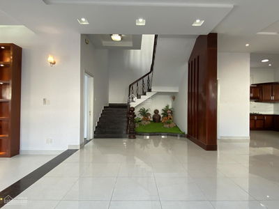 Gehäuse In Nha Be, Vietnam Gehäuse In Nha Be, Vietnam