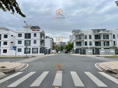 Housing in Nha Be, Vietnam Housing in Nha Be, Vietnam