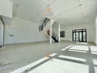 Gehäuse In Nha Be, Vietnam Gehäuse In Nha Be, Vietnam