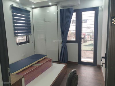 Dang Tien Dong Street, Vietnam Dang Tien Dong Street, Vietnam