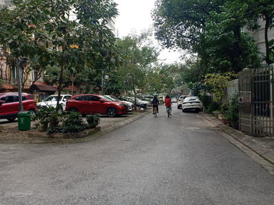 Gehäuse In Ha GJong, Vietnam Gehäuse In Ha GJong, Vietnam