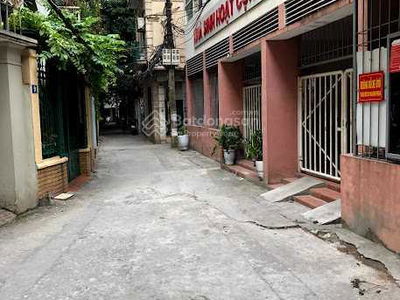 Gehäuse In Hanoi, Vietnam Gehäuse In Hanoi, Vietnam