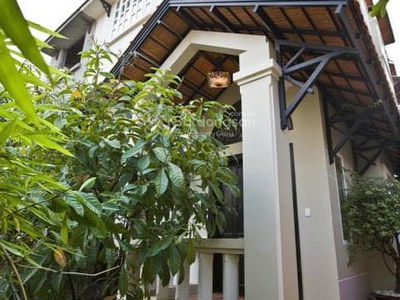 Gehäuse In Nha Be, Vietnam Gehäuse In Nha Be, Vietnam