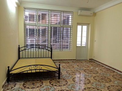 Gehäuse In Hanoi, Vietnam Gehäuse In Hanoi, Vietnam