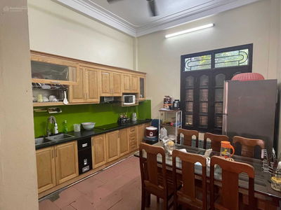 Gehäuse In Hanoi, Vietnam Gehäuse In Hanoi, Vietnam