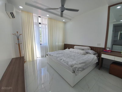 Lavila Kien A - Nha Be, Vietnam  Lavila Kien A - Nha Be, Vietnam