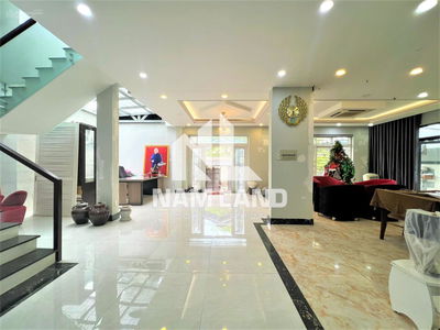 Gehäuse In Nha Be, Vietnam Gehäuse In Nha Be, Vietnam