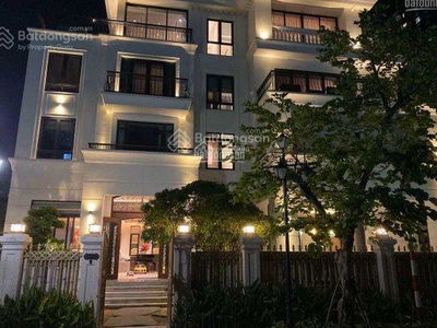 Vinhomes Golden River Ba Son, Vietnam Vinhomes Golden River Ba Son, Vietnam