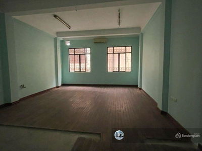 Gehäuse In Hanoi, Vietnam Gehäuse In Hanoi, Vietnam