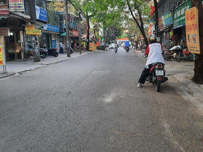 Gehäuse In Hanoi, Vietnam Gehäuse In Hanoi, Vietnam