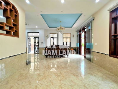 Gehäuse In Nha Be, Vietnam Gehäuse In Nha Be, Vietnam