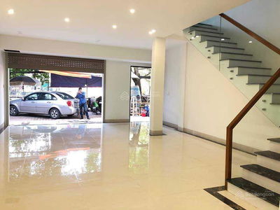 Alojamiento en Ha GJong, Vietnam Alojamiento en Ha GJong, Vietnam