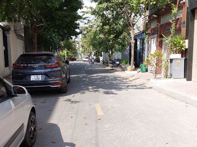 Gehäuse In Nha Be, Vietnam Gehäuse In Nha Be, Vietnam