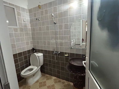 Gehäuse In Hanoi, Vietnam Gehäuse In Hanoi, Vietnam