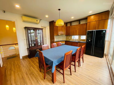 Gehäuse In Hanoi, Vietnam Gehäuse In Hanoi, Vietnam