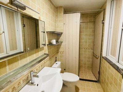 Gehäuse In Hanoi, Vietnam Gehäuse In Hanoi, Vietnam