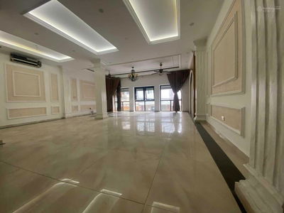 Housing in Hanoi, Vietnam Housing in Hanoi, Vietnam