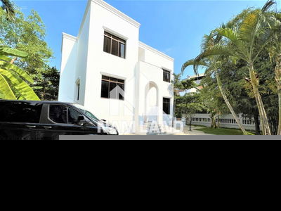 Свойство in Ho Chi Minh City