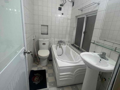 Housing in Hanoi, Vietnam Housing in Hanoi, Vietnam