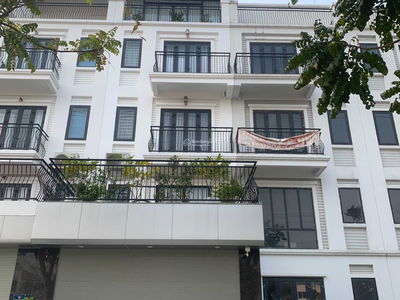 Xuân Phương Tasco, Vietnam Xuân Phương Tasco, Vietnam