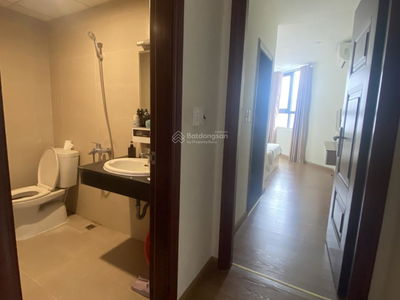 Central Field Trung Kính, Vietnam Central Field Trung Kính, Vietnam