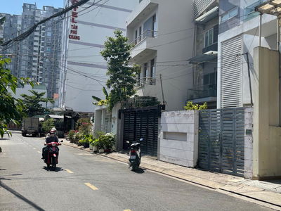 Gehäuse In Nha Be, Vietnam  Gehäuse In Nha Be, Vietnam