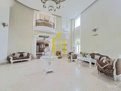 Diamond Island, Vietnam Diamond Island, Vietnam