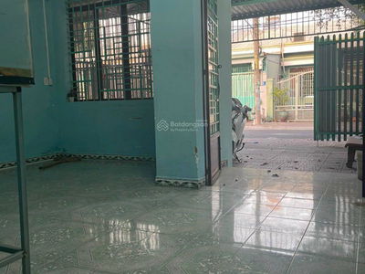 Gehäuse In Thu Dau Mot, Vietnam Gehäuse In Thu Dau Mot, Vietnam