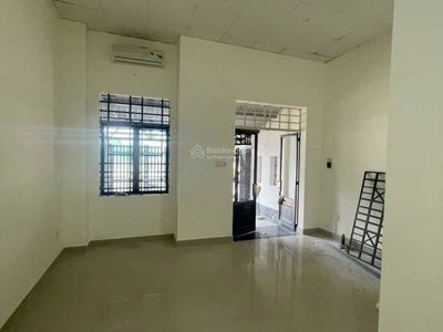 Gehäuse In Thu Dau Mot, Vietnam Gehäuse In Thu Dau Mot, Vietnam