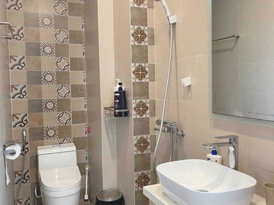 Housing in Hanoi, Vietnam Housing in Hanoi, Vietnam