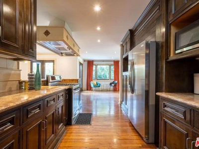 Studio City, United States  Studio City, United States