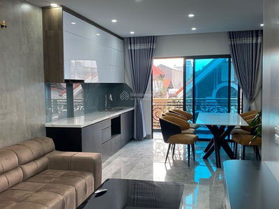 Gehäuse In Hanoi, Vietnam Gehäuse In Hanoi, Vietnam