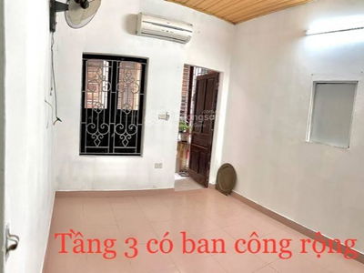 Gehäuse In Hanoi, Vietnam Gehäuse In Hanoi, Vietnam