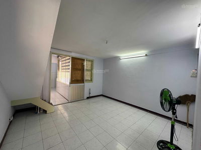 Gehäuse In Nha Be, Vietnam Gehäuse In Nha Be, Vietnam