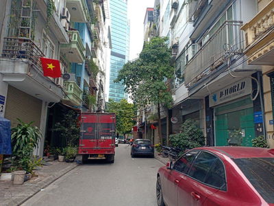 Housing in Hanoi, Vietnam  Housing in Hanoi, Vietnam