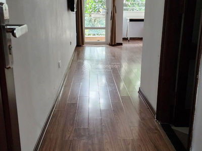 Gehäuse In Hanoi, Vietnam Gehäuse In Hanoi, Vietnam