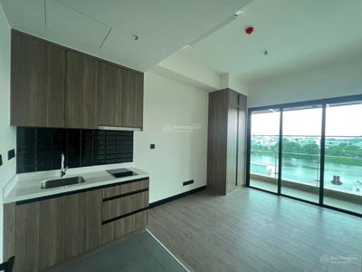 Of The Sun, Vietnam Of The Sun, Vietnam