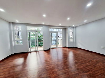 The Peak Garden, Vietnam The Peak Garden, Vietnam