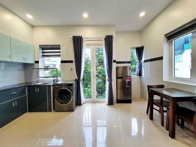 Gehäuse In Nha Be, Vietnam Gehäuse In Nha Be, Vietnam