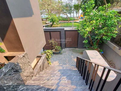 Gehäuse In Hanoi, Vietnam Gehäuse In Hanoi, Vietnam