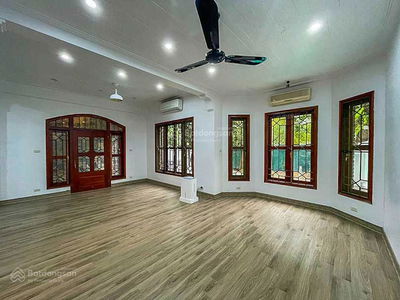 Housing in Hanoi, Vietnam Housing in Hanoi, Vietnam