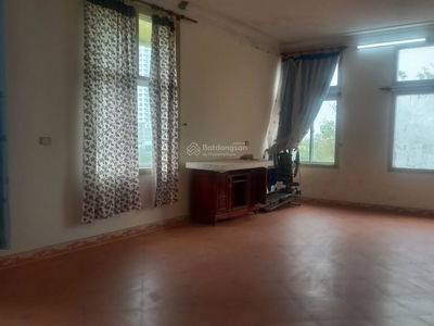 Housing in Ha GJong, Vietnam Housing in Ha GJong, Vietnam