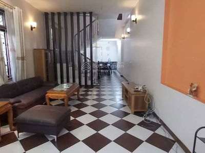 Gehäuse In Hanoi, Vietnam Gehäuse In Hanoi, Vietnam