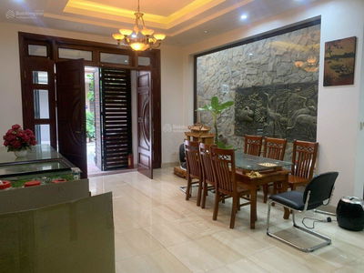 Gehäuse In Hanoi, Vietnam Gehäuse In Hanoi, Vietnam